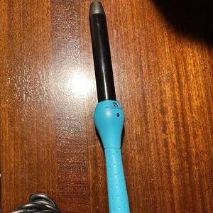 Brilliance New York Diamond Hot Iron Hair Curling Wand Turquoise, 1" Used
